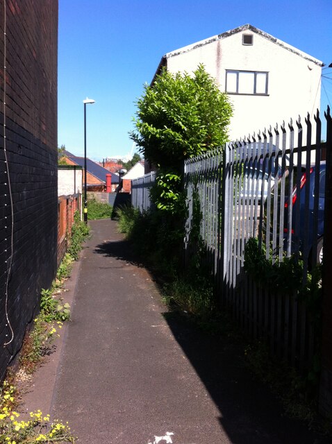 Footpath from Westwood Road to Albany Road, Coventry