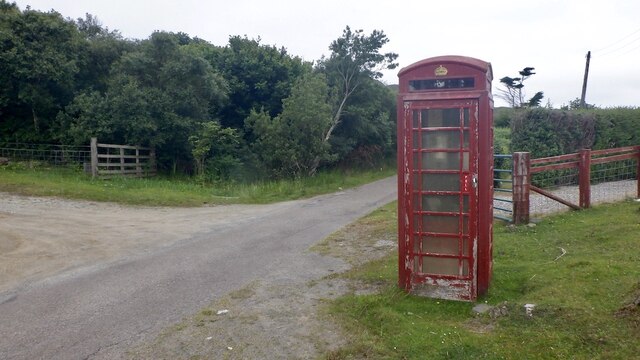 Telephone box, Portuairk