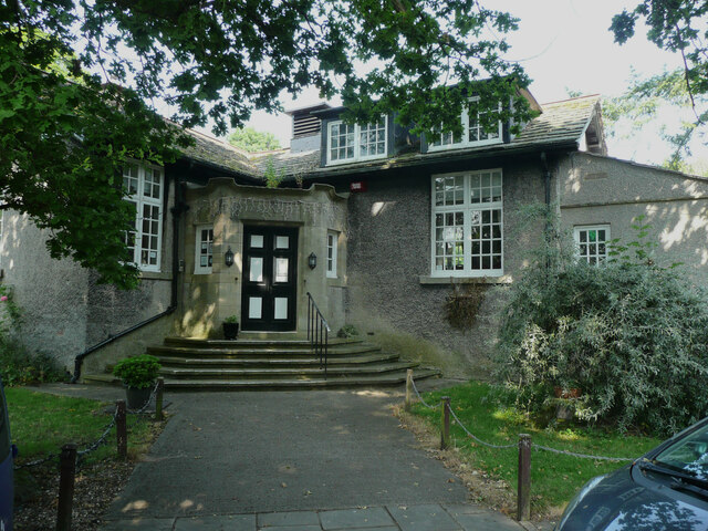 The Memorial Institute, Esholt