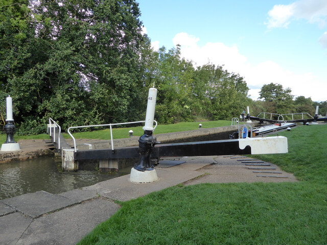 Grand Union Canal - lock No. 45
