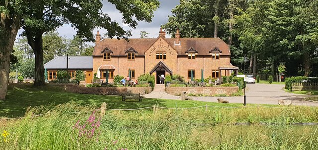 Faccombe, Hampshire © Rebecca A Wills cc-by-sa/2.0 :: Geograph Britain ...