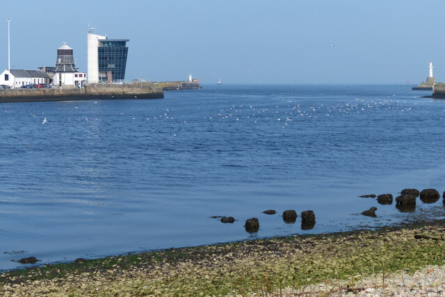 the-river-dee-at-aberdeen-mat-fascione-geograph-britain-and-ireland