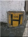 Hydrant sign on Glanrafon Hill, Bangor