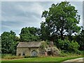 Dilapidated building at Low Mill Farm