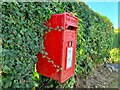 Post Box at Rhos-ddu