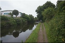 SO9892 : Walsall Canal towards Great Bridge by Ian S