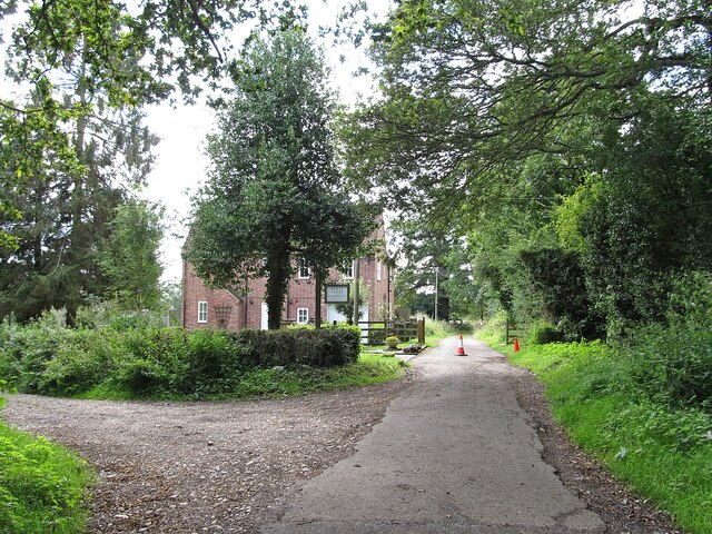 Piercil End-North Lodge