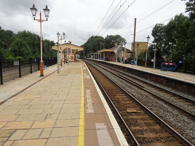 Hanwell railway station, Greater London