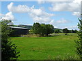 Grazing and barn near Wood End