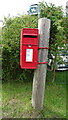 Elizabeth II postbox, Elmstone Hardwicke