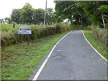 NR9379 : Kilfinan sign by Thomas Nugent