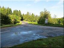 NJ6505 : Junction of roads B993 and B9119 by Peter Wood