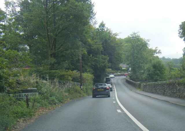 A591 Rydal Road at Ambleside village boundary