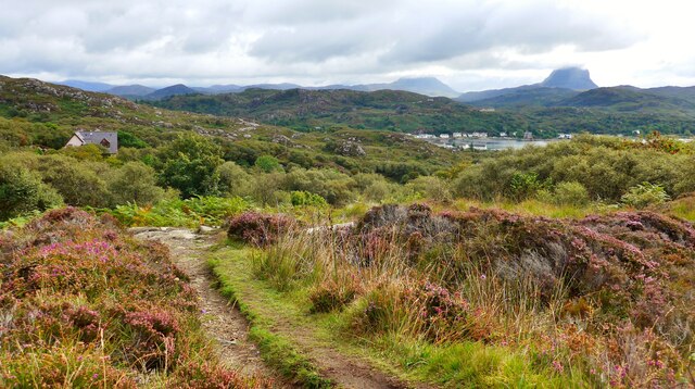 The path down to Lochinver from Achmelvich