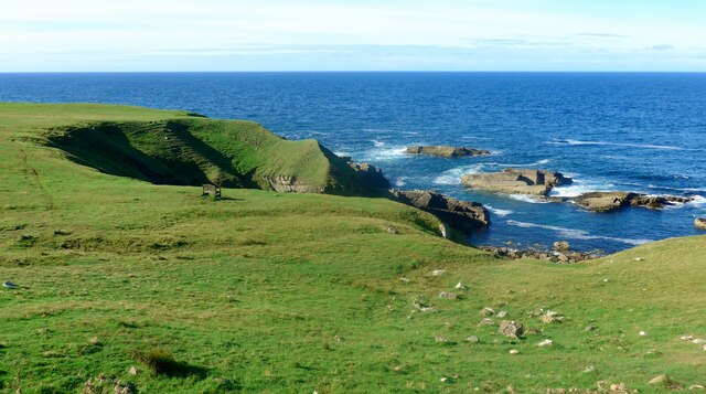 Cliffs and skerries south of the Stoer Lighthouse