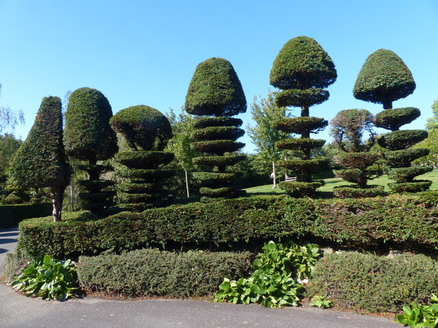 Topiary, Alexandra Park, Penarth