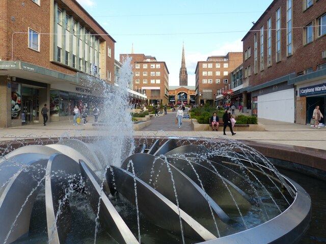 Fountain at the junction of The Precinct and Smithford Way, Coventry