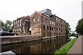 Stourbridge Canal towards Henderson Bridge