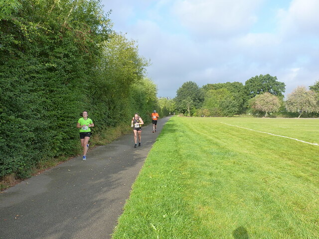 Runners in Wiggington Park