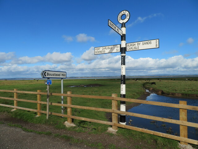 Signpost at Boustead Hill