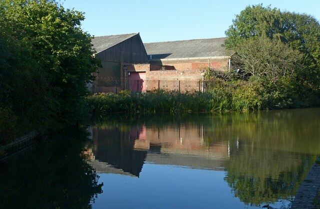 Winding hole on the Coventry Canal