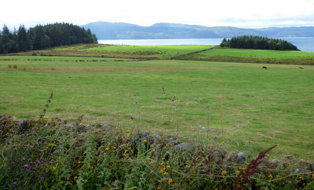 Farmland south of Kilfinan
