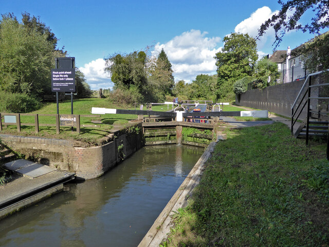 Droitwich Barge Canal, lock No. 1 © Chris Allen :: Geograph Britain and ...