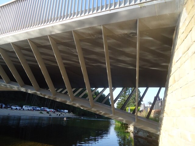 The underside of the new Pooley Bridge
