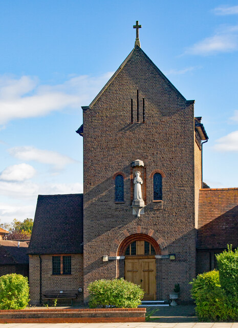 Welwyn Garden City : St Bonaventure's Church