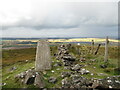 NT1058 : Trig pillar and summit area, West Cairn Hill by Alan O'Dowd
