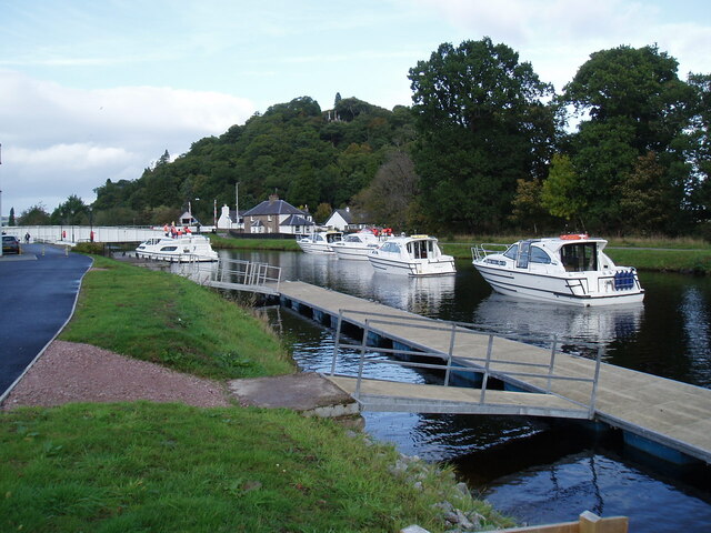 Five boats in queue on Caledonian Canal