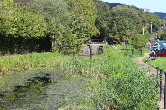 Neath Canal below Clun Uchaf Lock