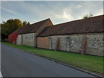 SP6810 : Barns on Chilton Road, Easington by David Howard