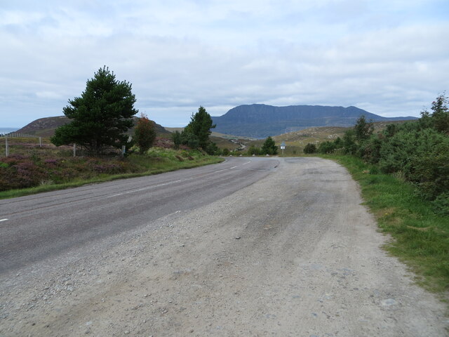 Road (A835) near Cnoc na Mòine