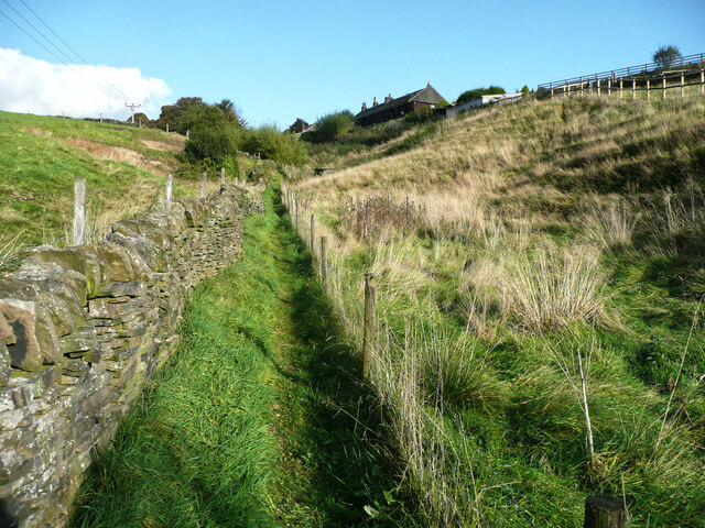 Footpath from Green Lane to Paw Lane, Queensbury