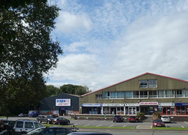 Retail units, south of Tavistock