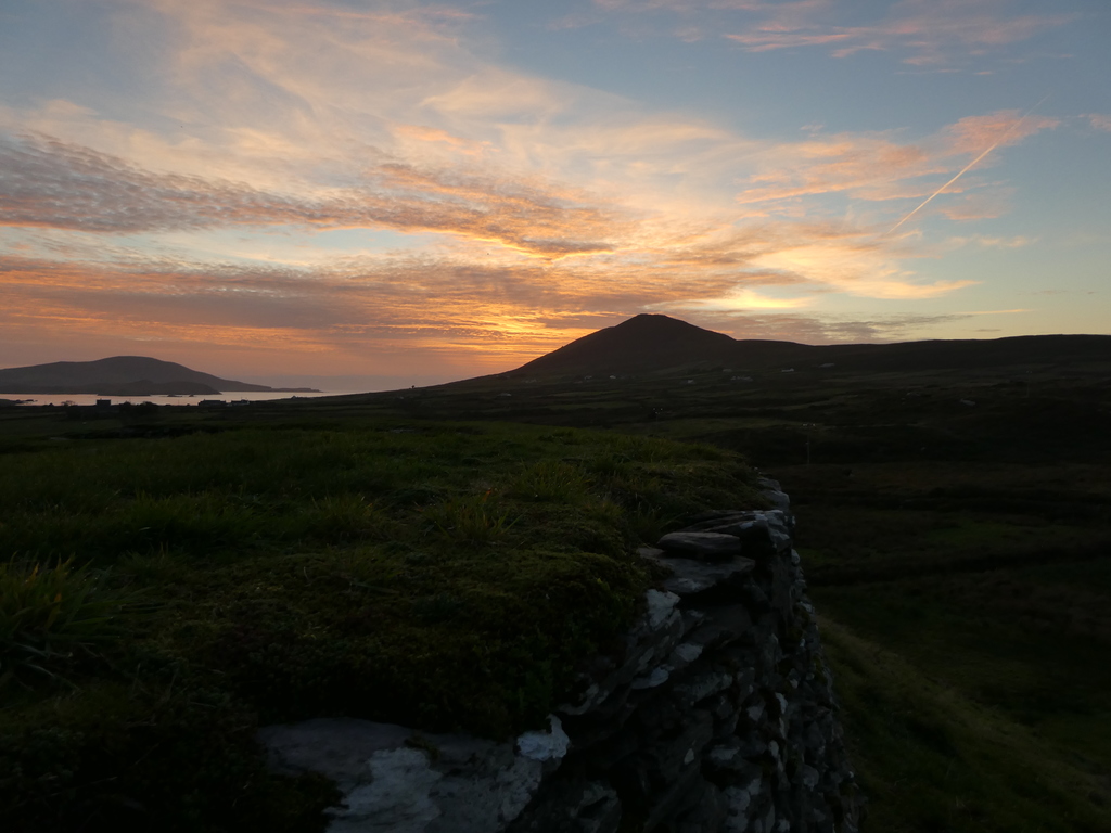 Sunset at Leacanabuaile ring fort © Hansjoerg Lipp :: Geograph Britain 