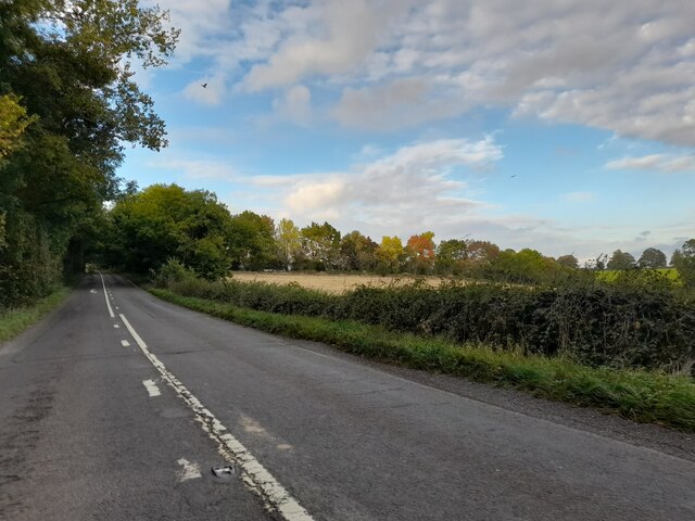 The old A41 approaching Aynho