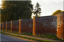 TM2858 : Crinkle-crankle wall down the south side of Easton Park by Christopher Hilton