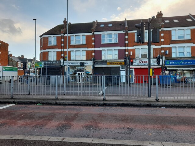 The North Circular, Bounds Green