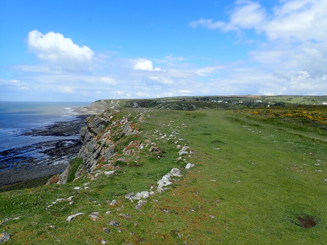 Wales Coast Path rounding Port Eynon... © Eirian Evans cc-by-sa/2.0 ...