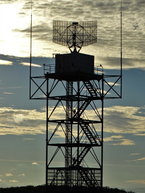 Radar tower by The River Ancholme