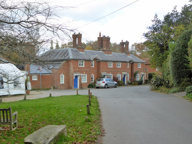 Nook Cottages Hook Village © Robin Webster Geograph Britain And Ireland