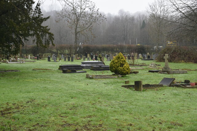 Wrotham Cemetery © N Chadwick Cc-by-sa 2.0 :: Geograph Britain And Ireland