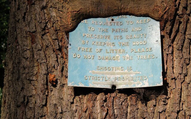 Sign in Coppice Wood
