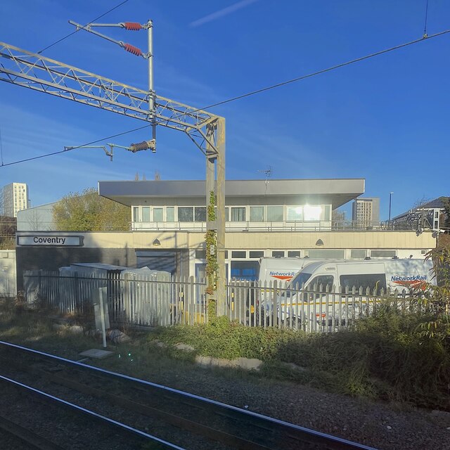 Coventry Signal Box © Robin Stott cc-by-sa/2.0 :: Geograph Britain and ...