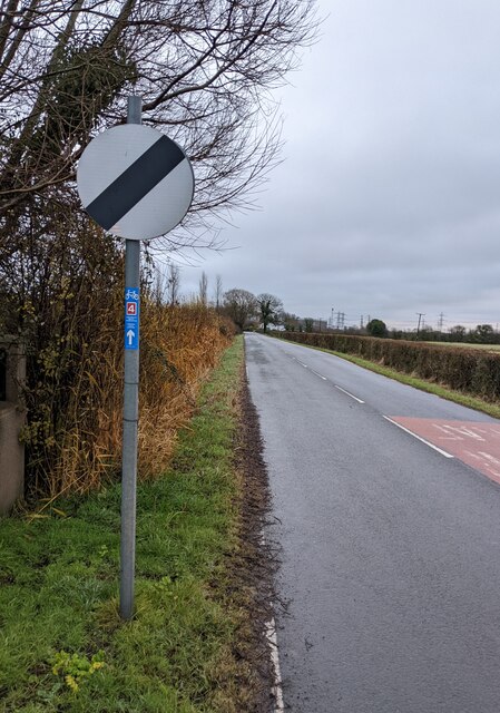 Cycle route 4 sign, Goldcliff © Jaggery :: Geograph Britain and Ireland