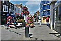 Salisbury: The end of the pedestrianised part of the High Street