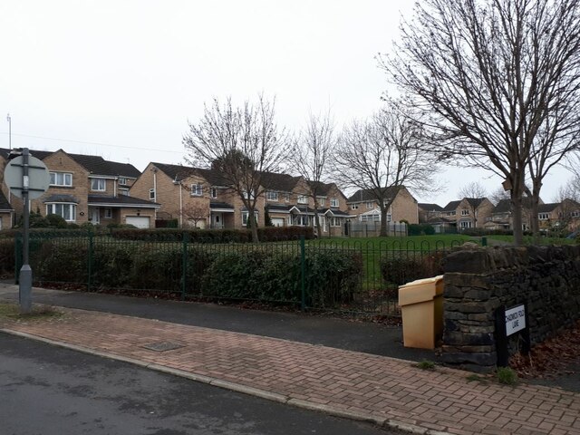 Waste Lane, Mirfield © Stephen Craven cc-by-sa/2.0 :: Geograph Britain ...