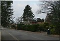 Looking westwards in Heathside Road